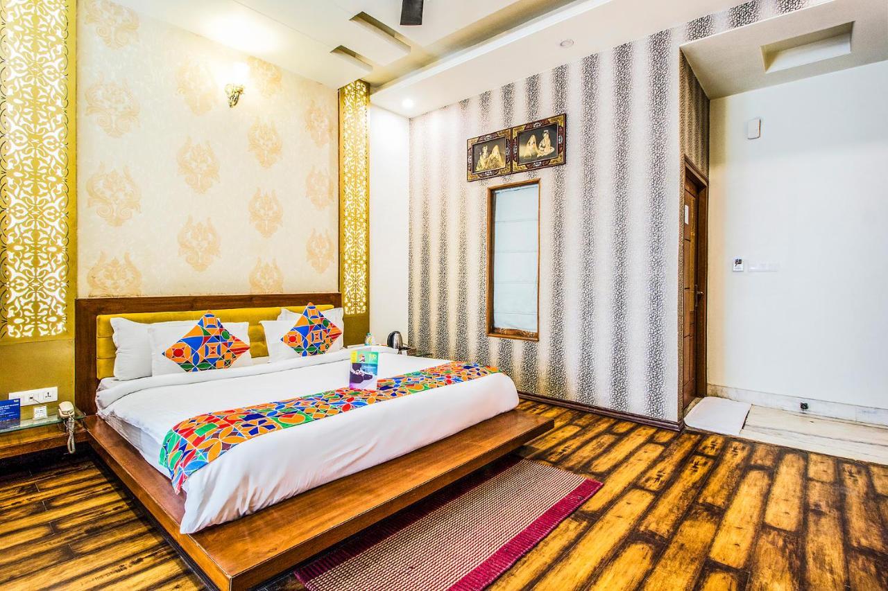 Hotel Golden Sands Dźajpur Zewnętrze zdjęcie