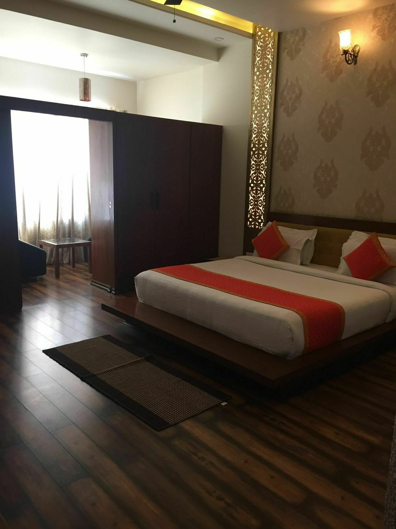 Hotel Golden Sands Dźajpur Zewnętrze zdjęcie