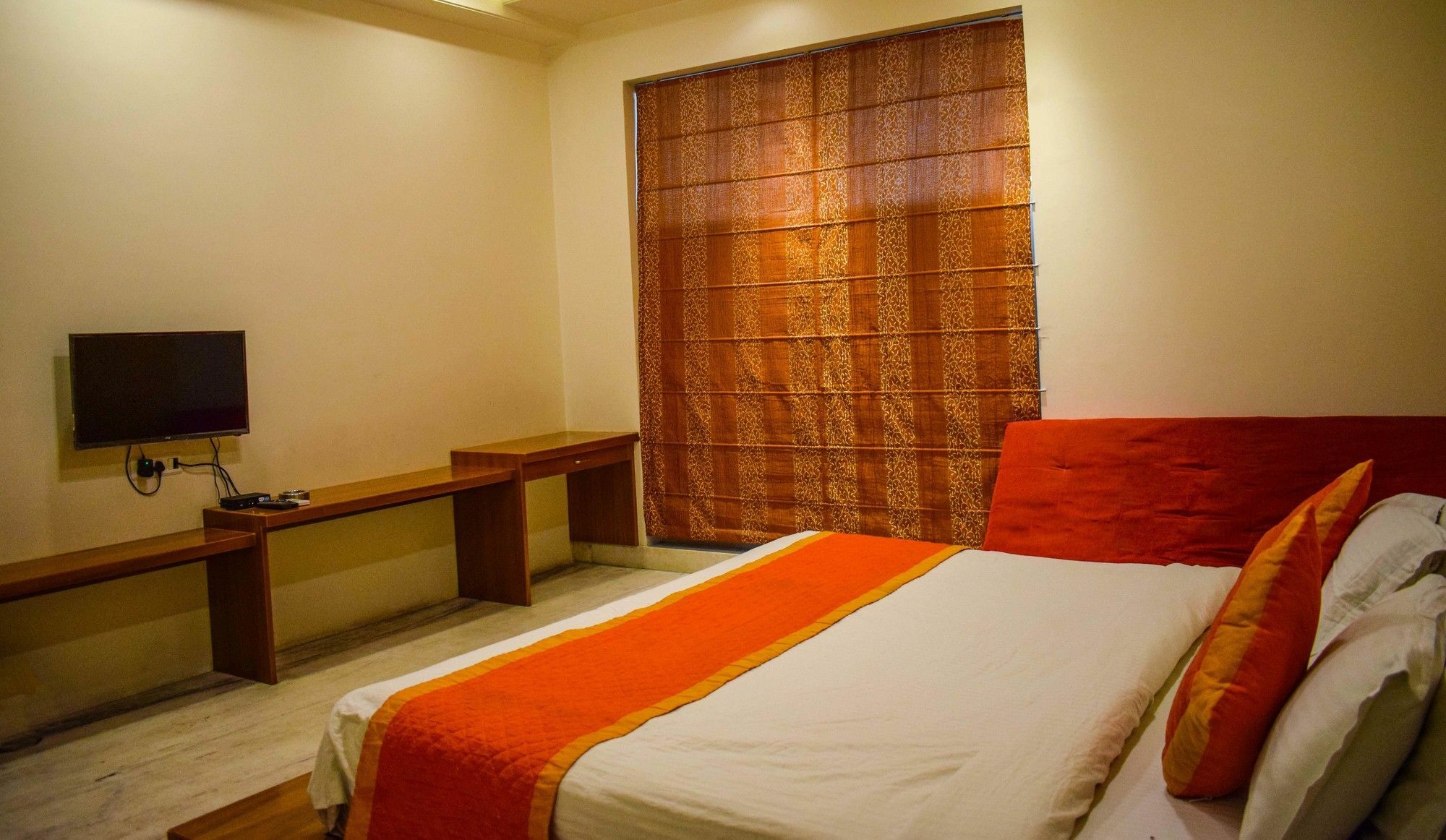 Hotel Golden Sands Dźajpur Zewnętrze zdjęcie